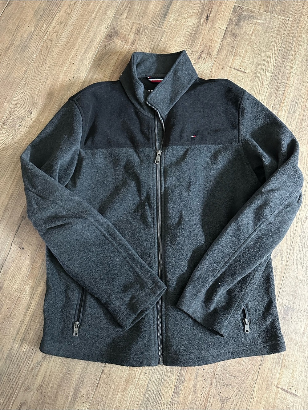 Tommy Hilfiger Dark Gray & Black Lightweight Fleece Jacket